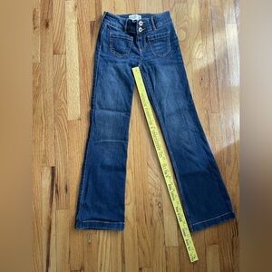Abercrombie kids low rise boot cut jeans 9/10 long